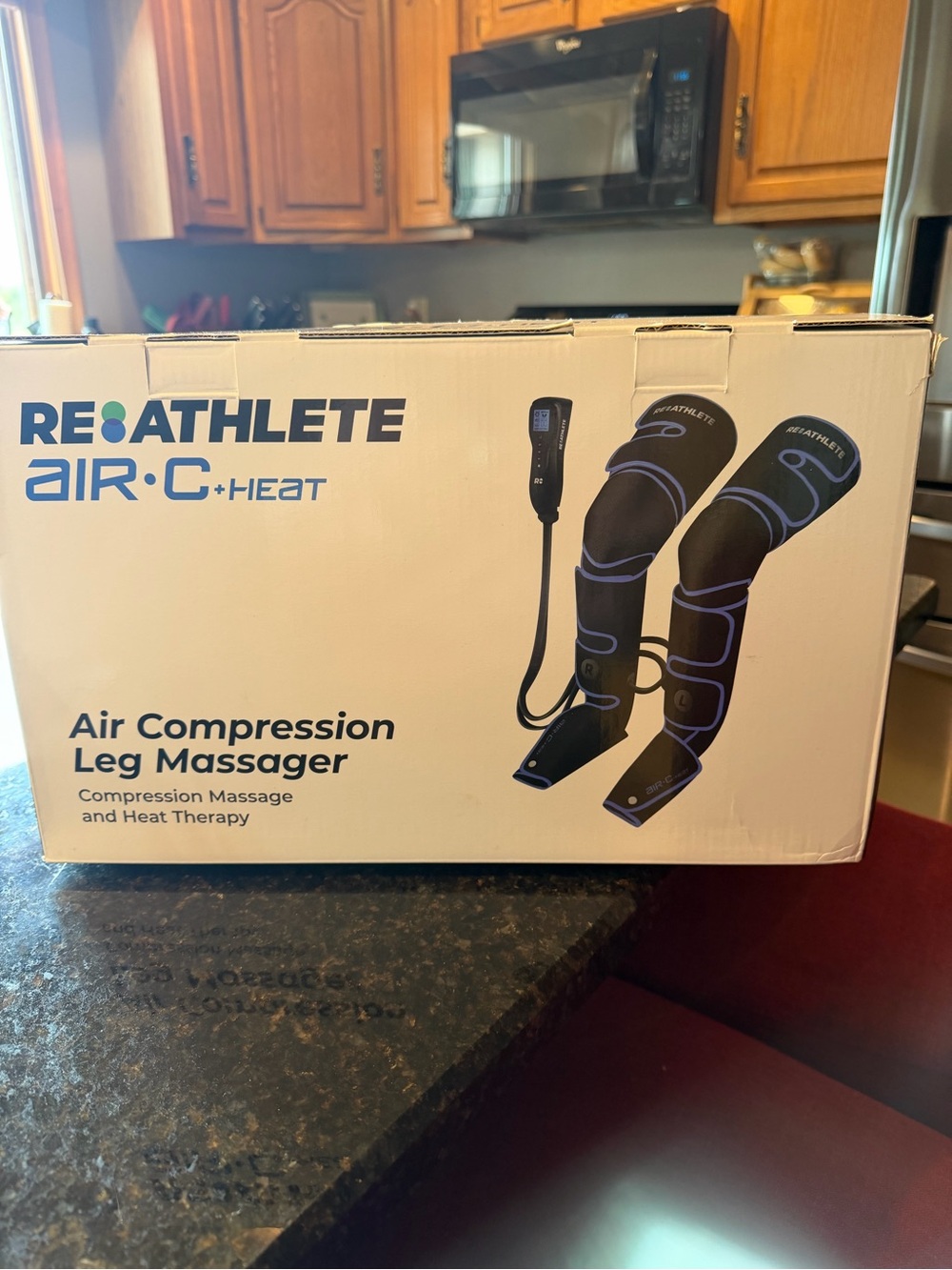 RE:ATHLETE Air·C+Heat Black Air Compression Leg Massager
